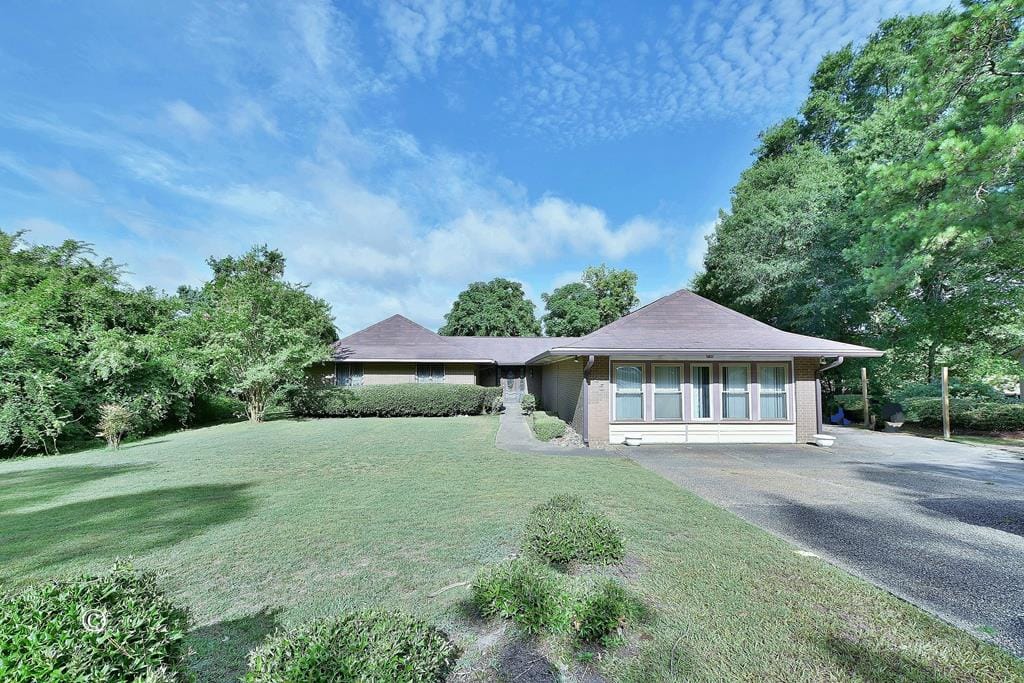 425 North Oakley Drive, Columbus, GA, 31906