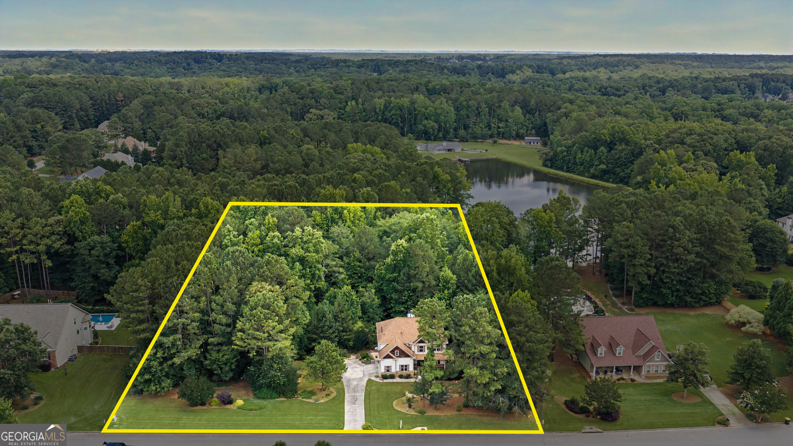 120 Meadowview St, Newnan, GA 30263
