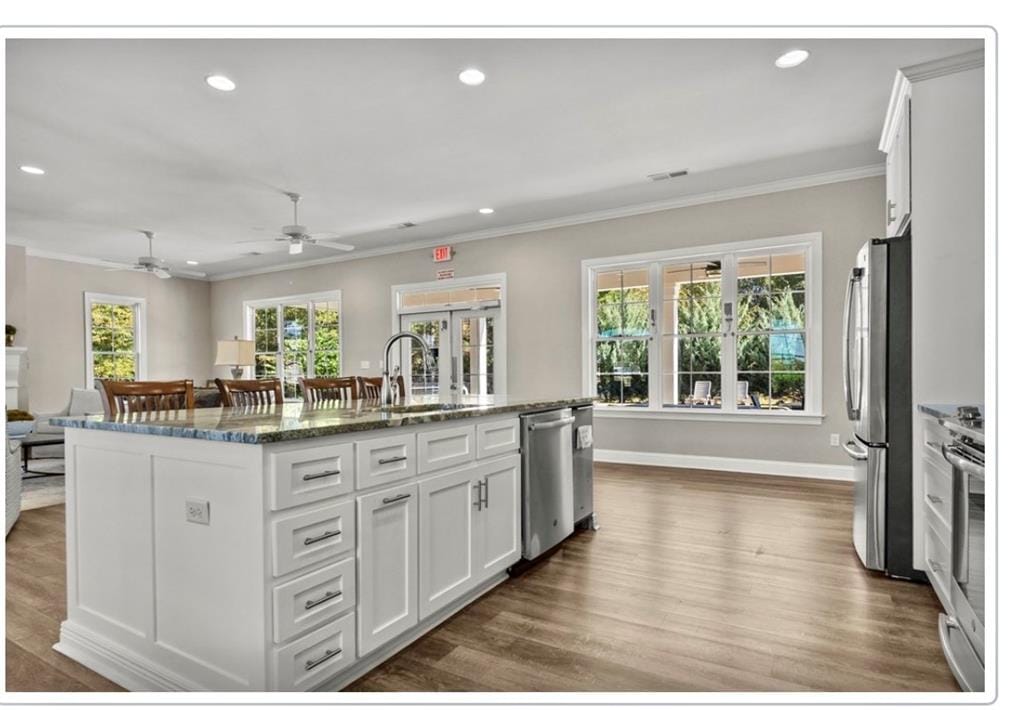 177 Oakside Cir, Leesburg, GA 31763