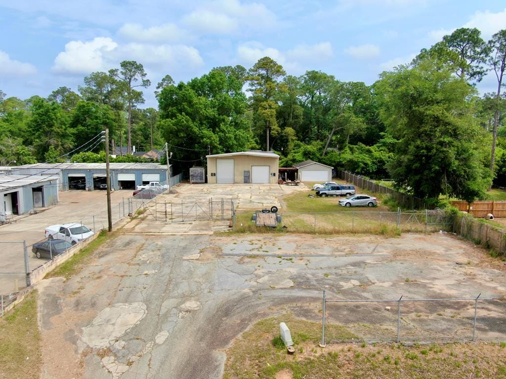 1215 Gillionville Rd, Albany, GA 31707