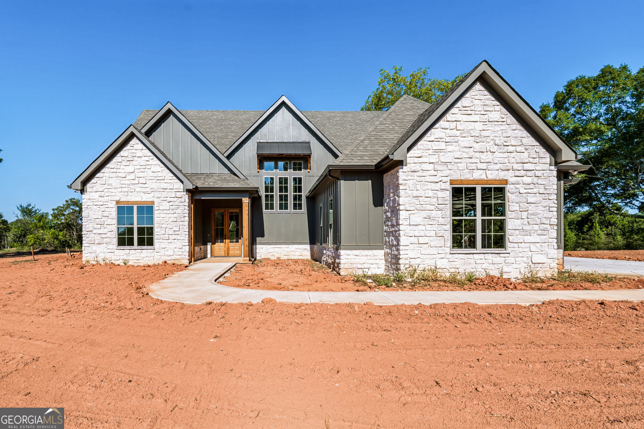 74 Stewart Rd, Sharpsburg, GA 30277