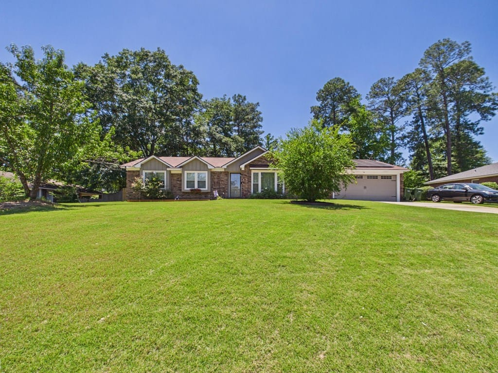 6301 Fox Chapel Dr, Columbus, GA 31904