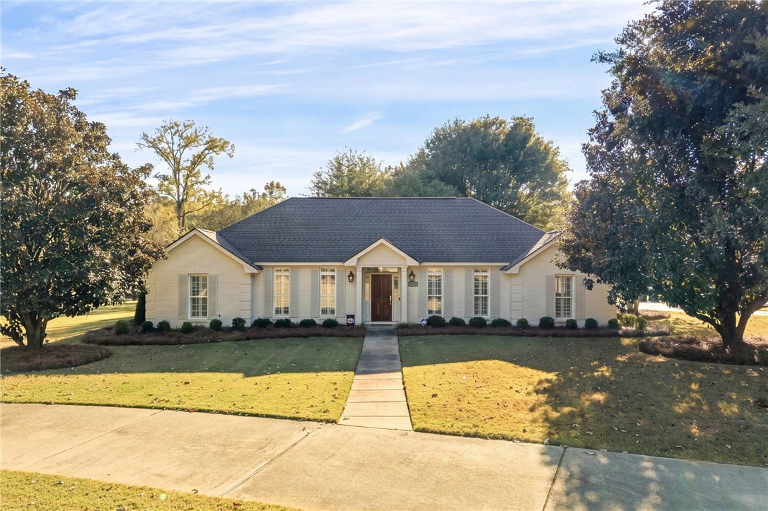 1388 Teaberry Ct, Auburn, AL 36830