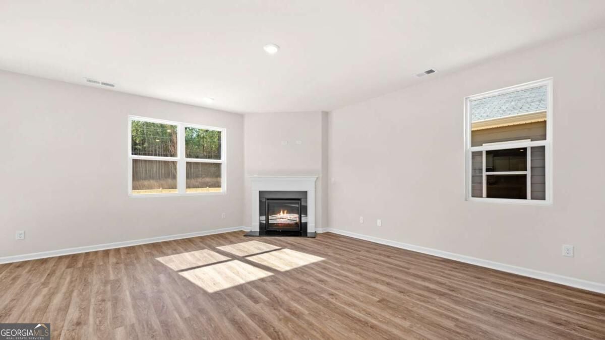 121 White Spruce Wy, Newnan, GA 30265