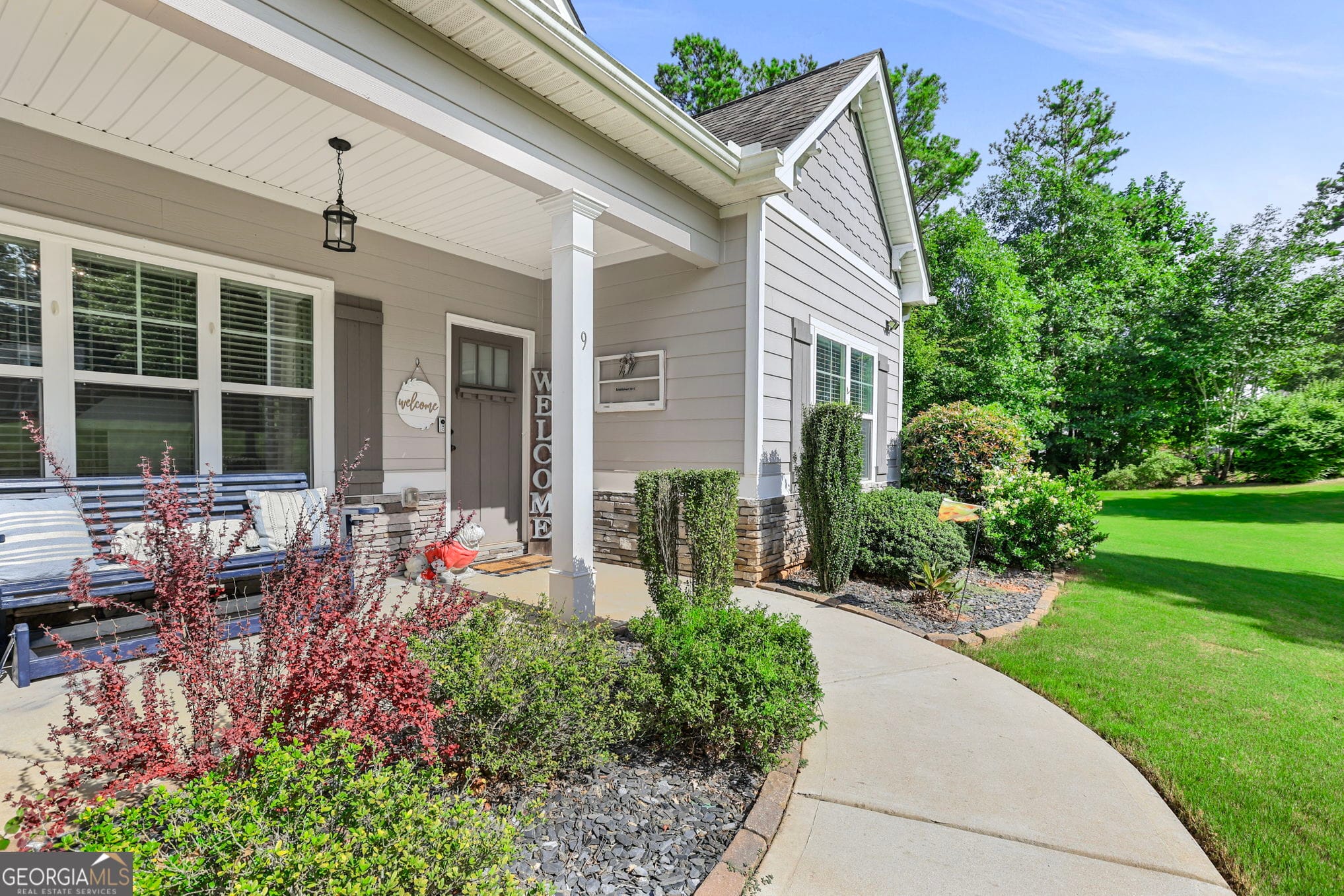 9 Couch Rd, Senoia, GA 30276