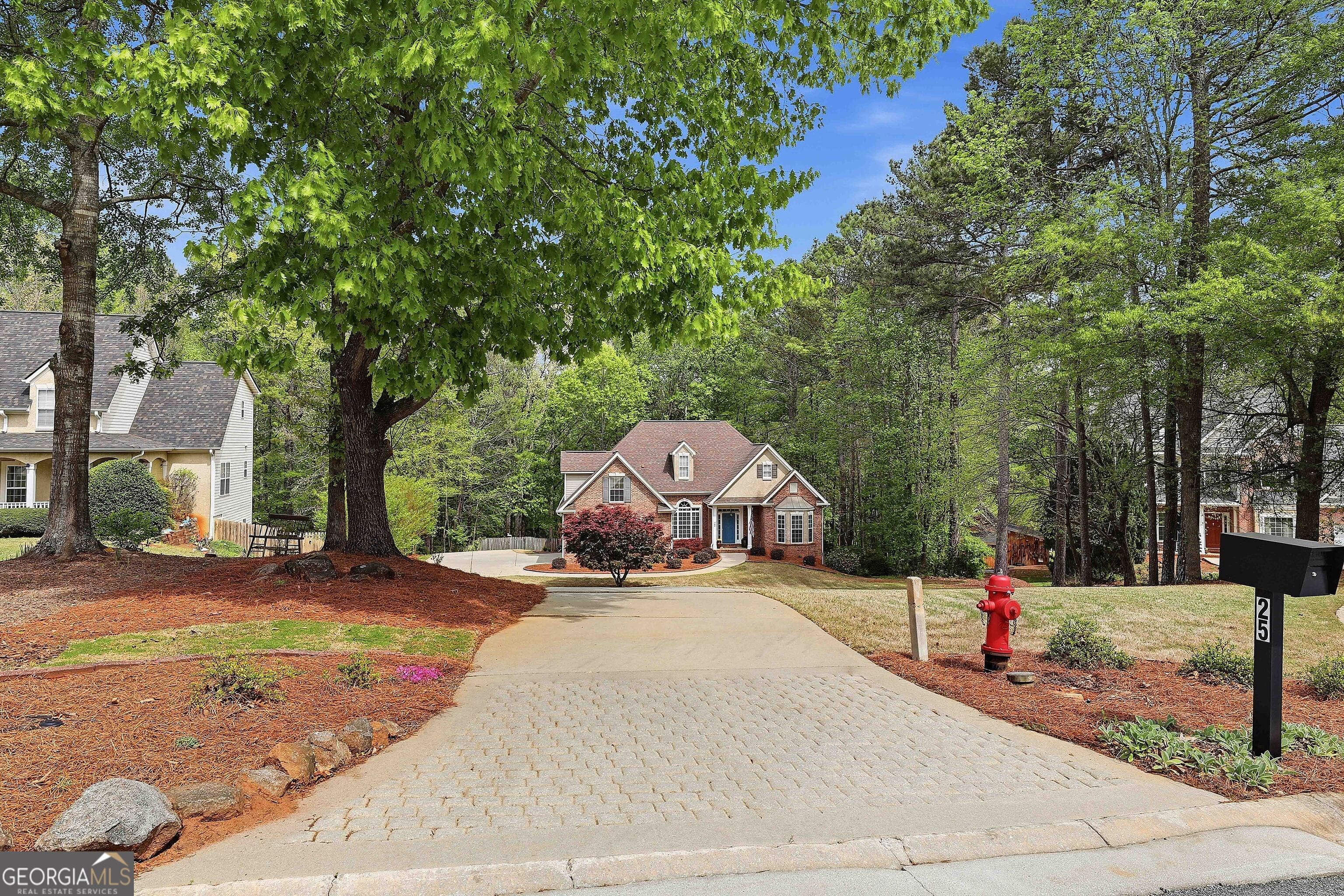 25 Lyndhurst Way, Sharpsburg, GA 30277