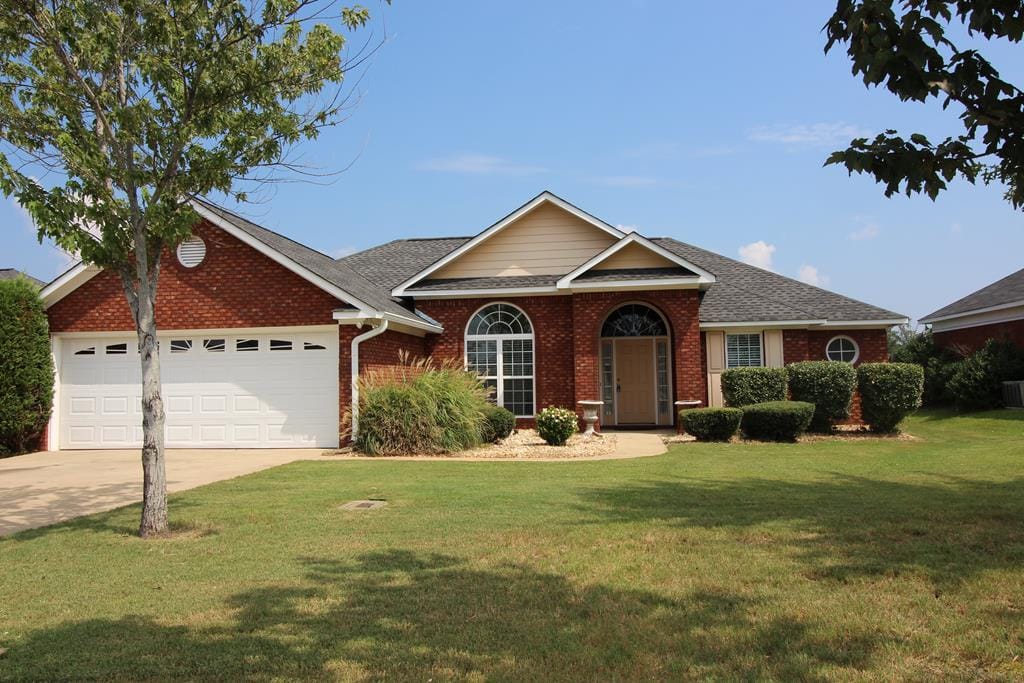 22 Lee Road 2141, Phenix City, AL, 36870