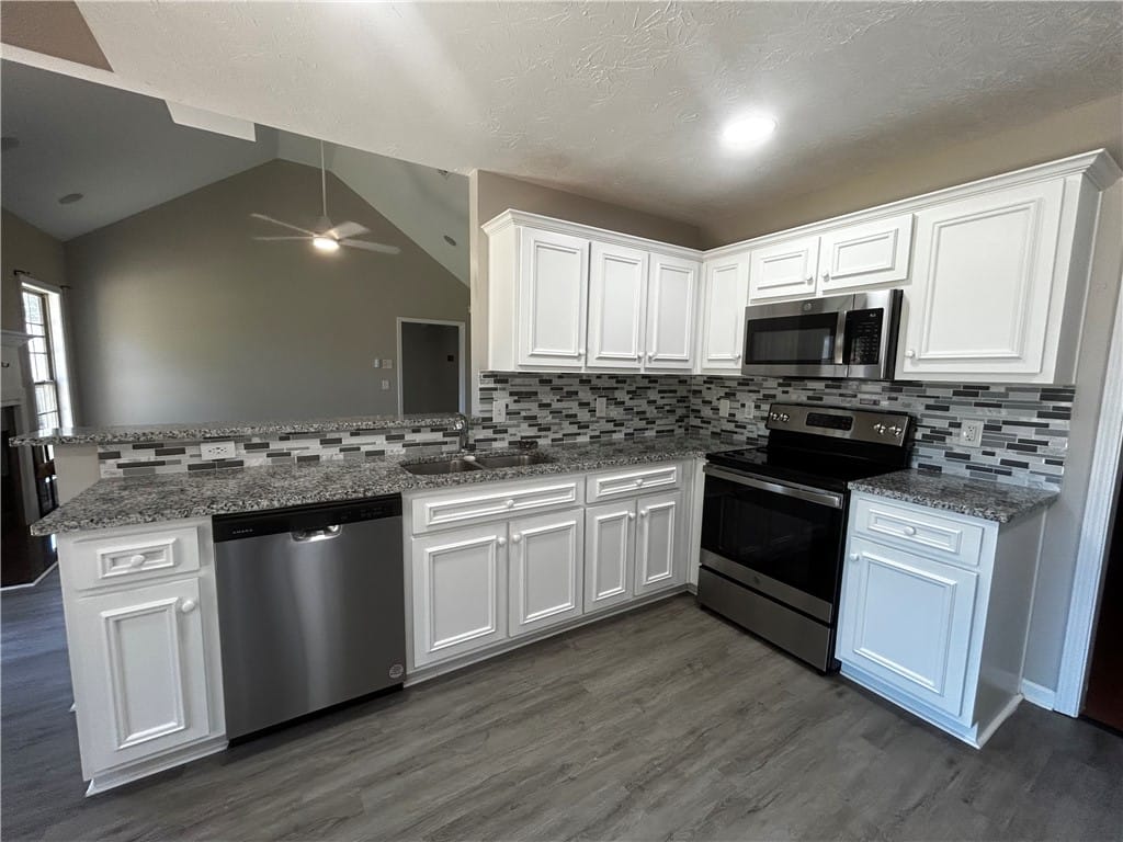 249 Deerfield Ct, Auburn, AL 36832, A well-appointed kitchen showcasing elegant white