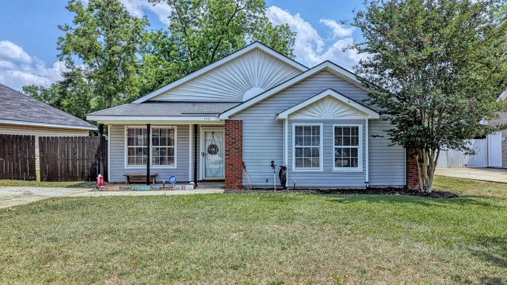 140 Mossydale Ln, Albany, GA 31721 — Photo 1