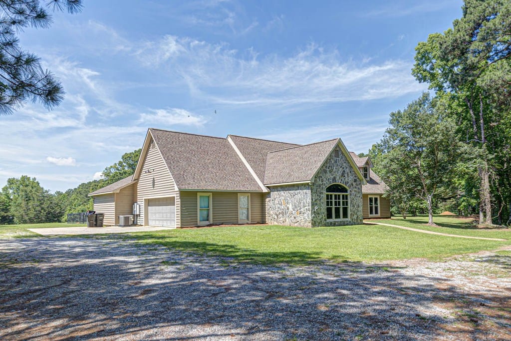 22 Whisperwood Ct, Waverly Hall, GA 31831