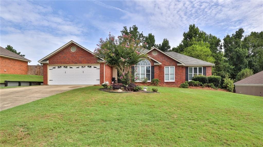 131 Shadow Wood, Smiths Station, AL, 36877