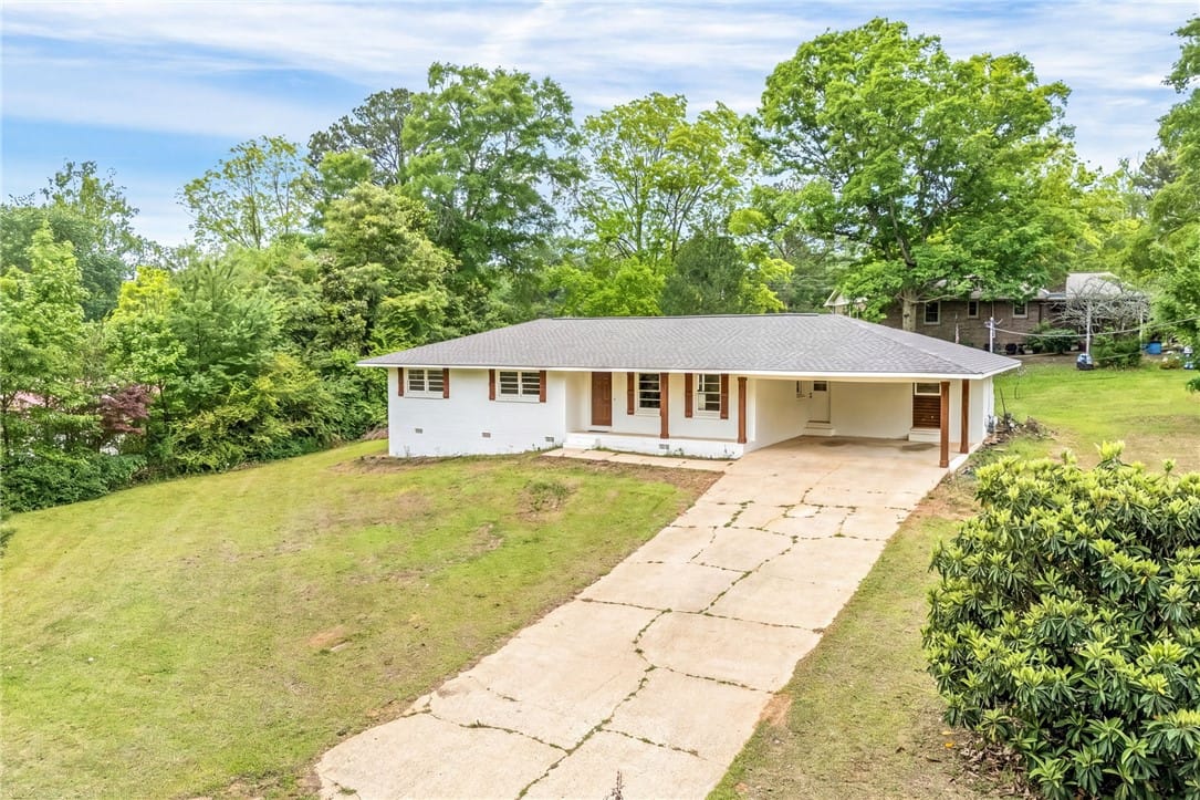 44 Carol St, Alexander City, AL 35010