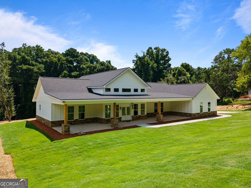 1000 Foxcroft Dr, LaGrange, GA 30240