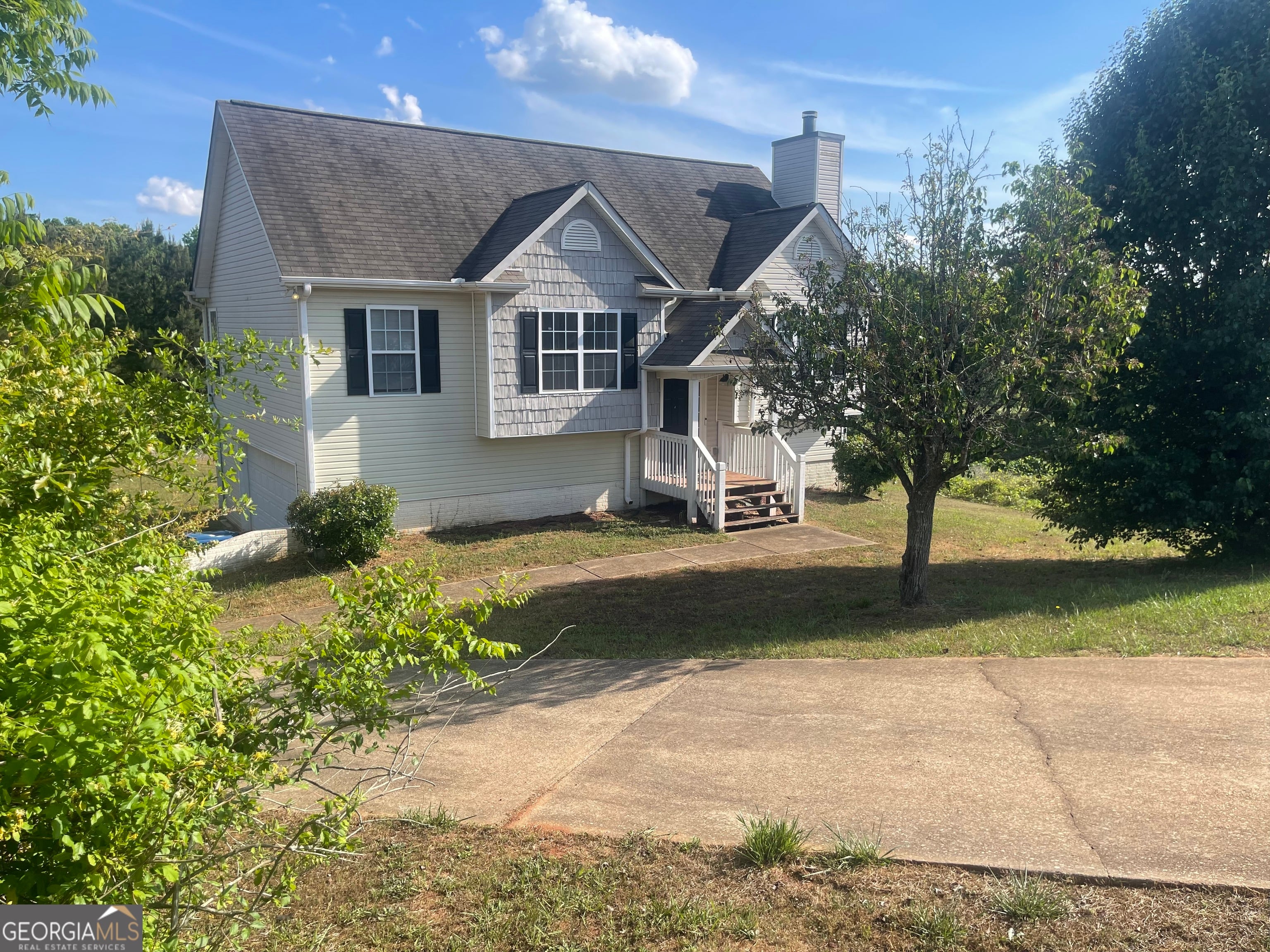6 Hastings Ct, LaGrange, GA 30240