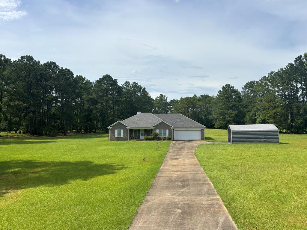 422 Baker Creek Drive, Box Springs, GA, 31801
