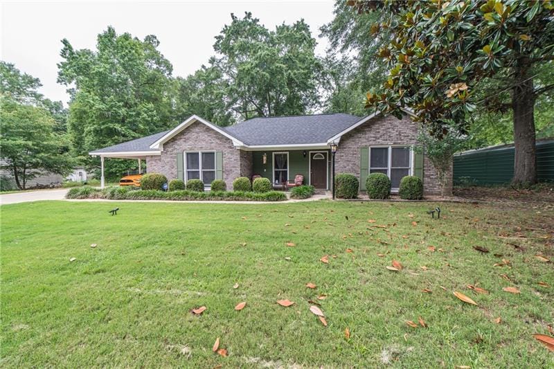 32 Lee Rd 993, Smiths Station, AL, 36877