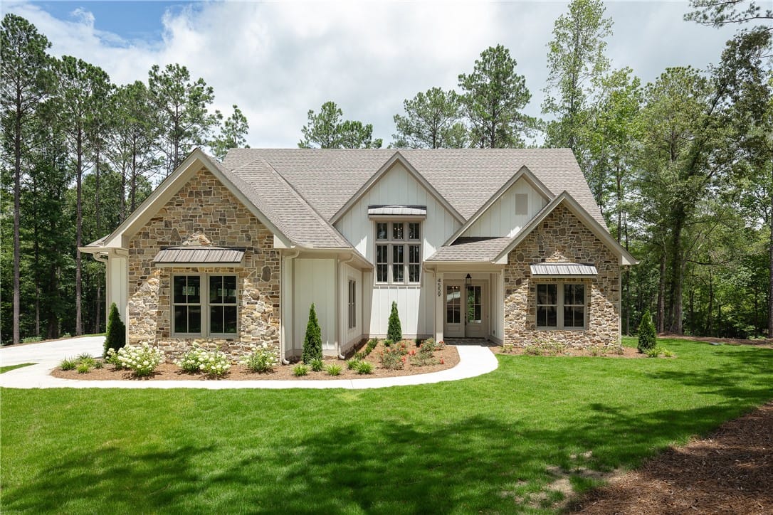 4559 HARROGATE, Auburn, AL, 36830