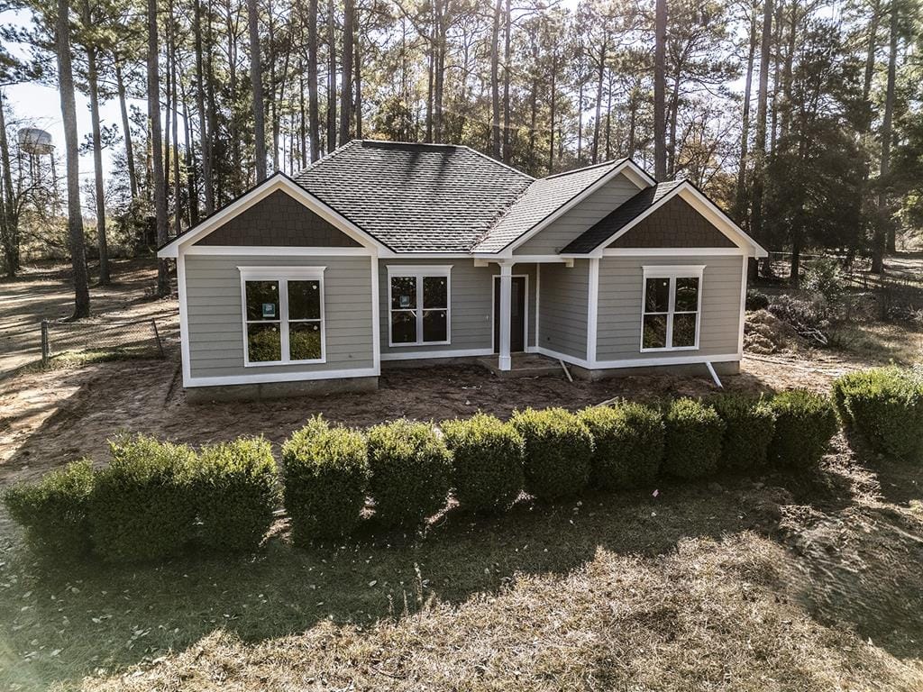 153 Century Rd W, Leesburg, GA 31763