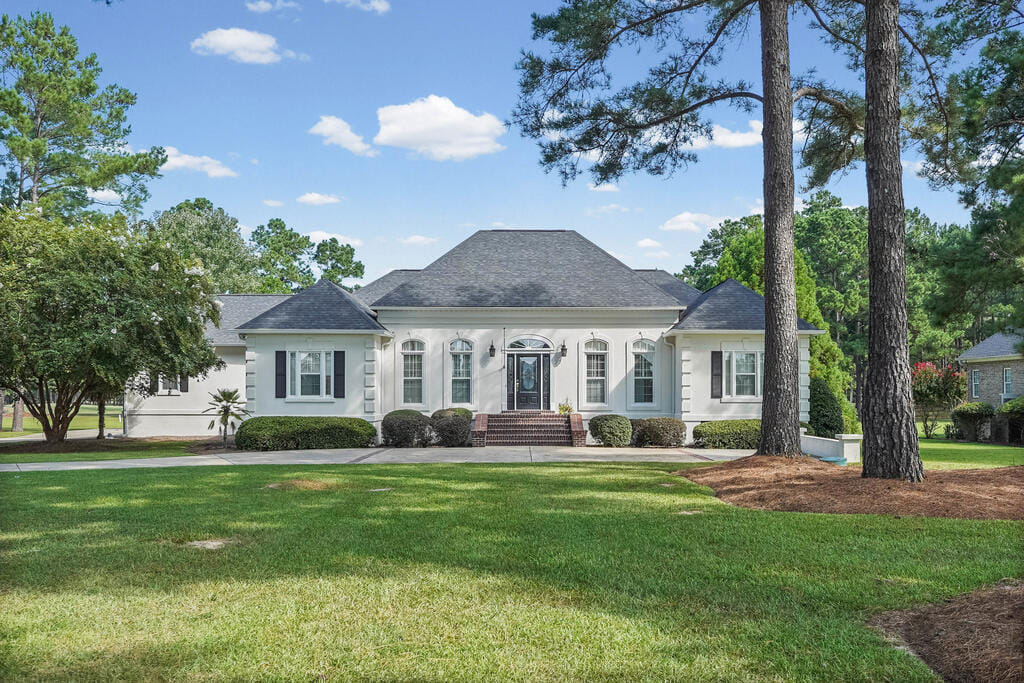 713 River Chase Ln, Albany, GA 31701