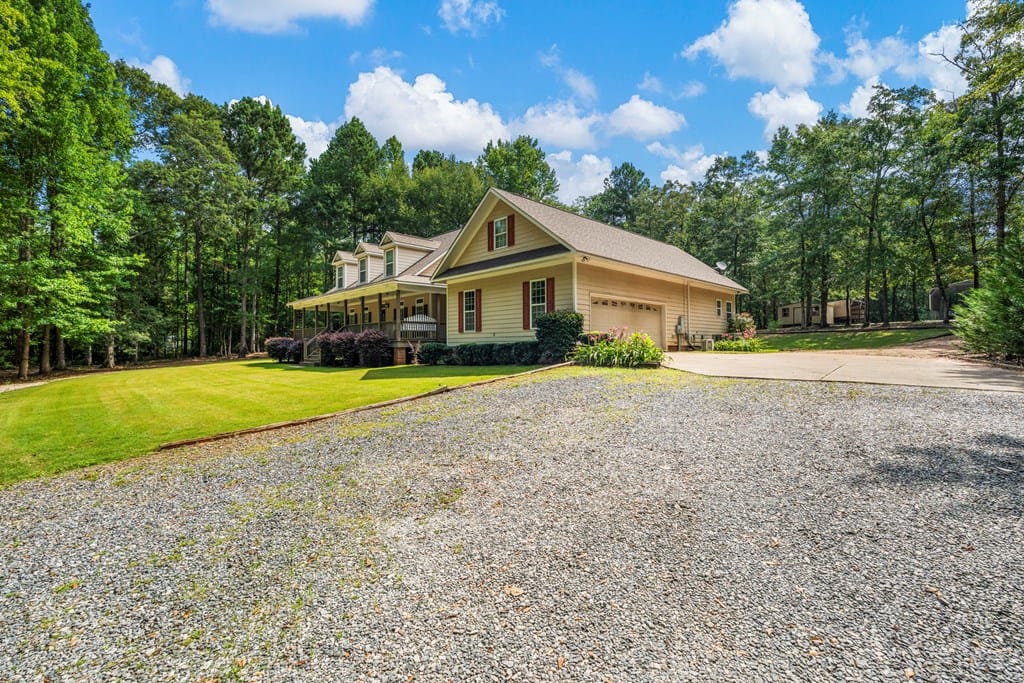 324 Hines Gap Rd, Hamilton, GA 31811