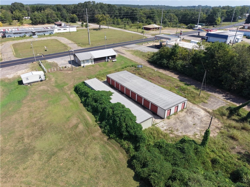 186 N Midway St, Clayton, AL 36016