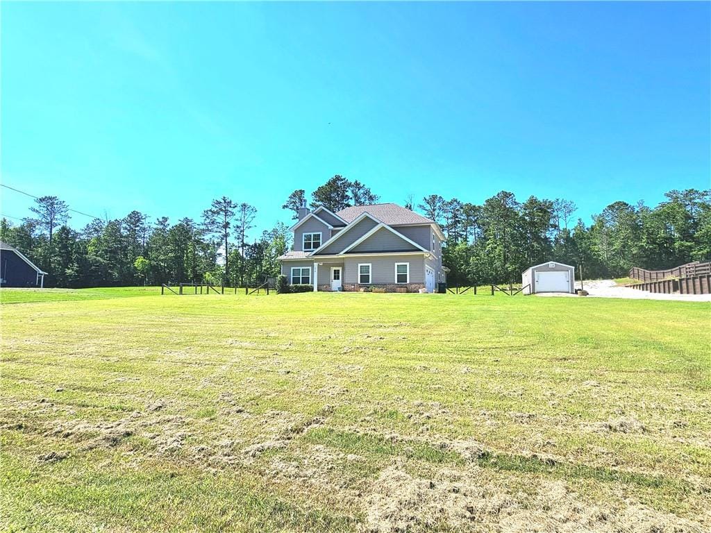 1076 Cummings Rd, Smiths Station, AL 36877