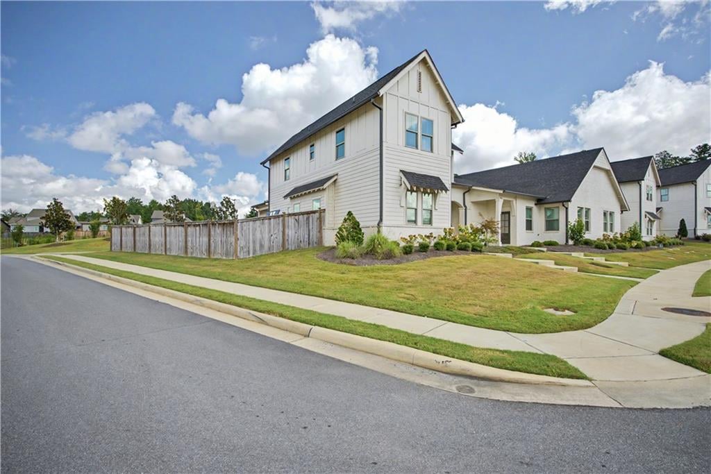 500 Grey Oak Cir, Auburn, AL 36830