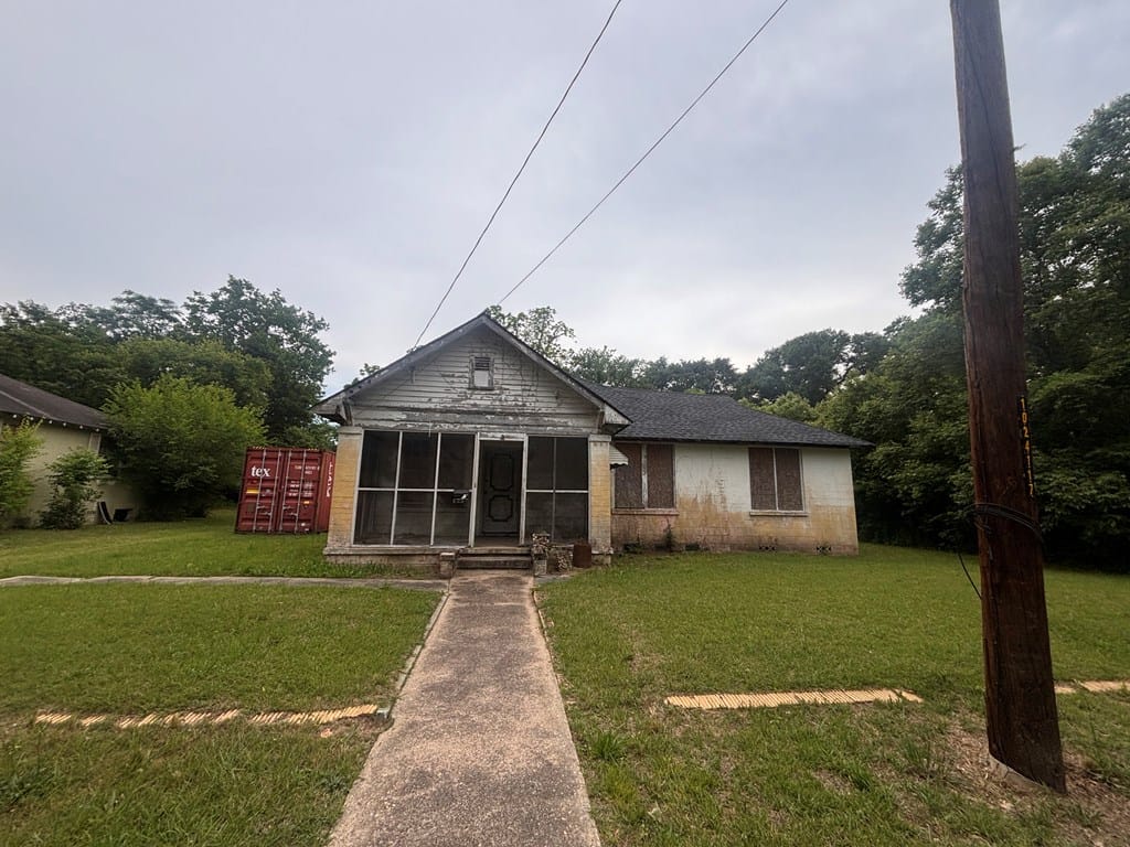 2918 9th St, Columbus, GA 31906