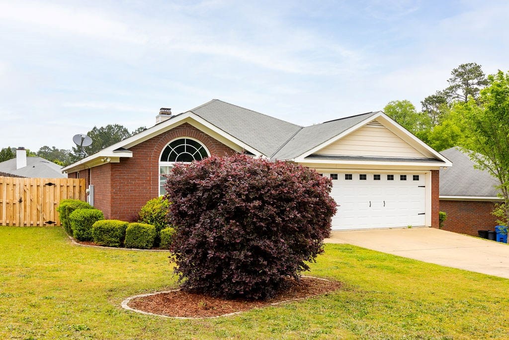 8035 Garrett Pines Drive, Midland, GA, 31820 — Photo 3