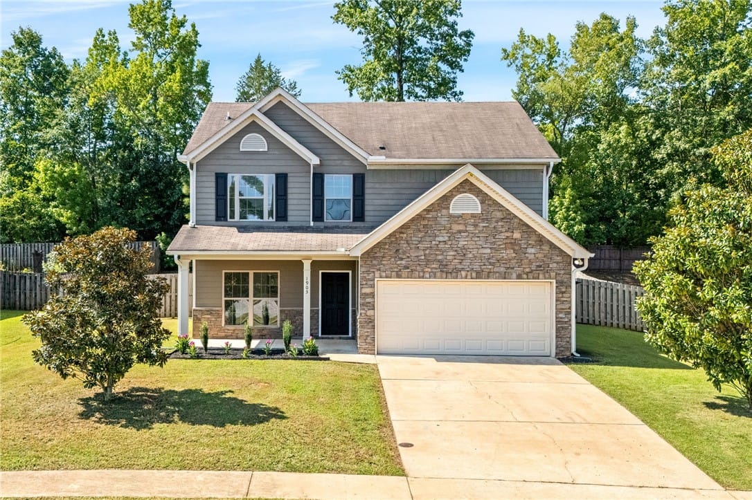 1903 Creekstone Drive, Opelika, AL, 36804
