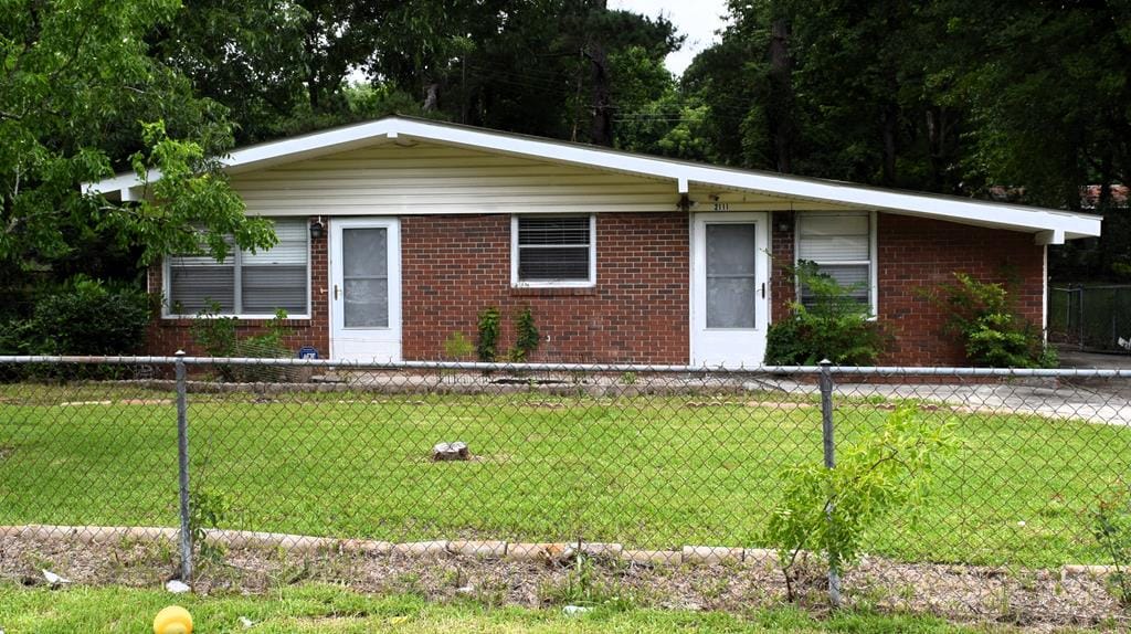 2111 Lamore Dr, Columbus, GA 31907