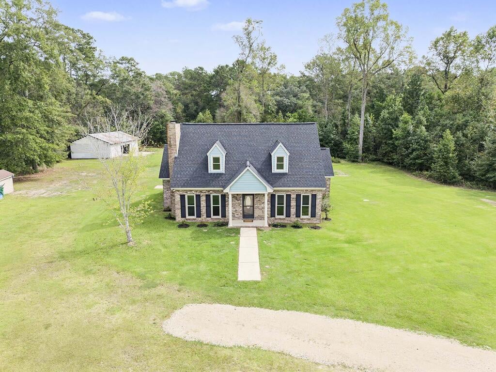 1163 Graves Springs Rd, Leesburg, GA 31763