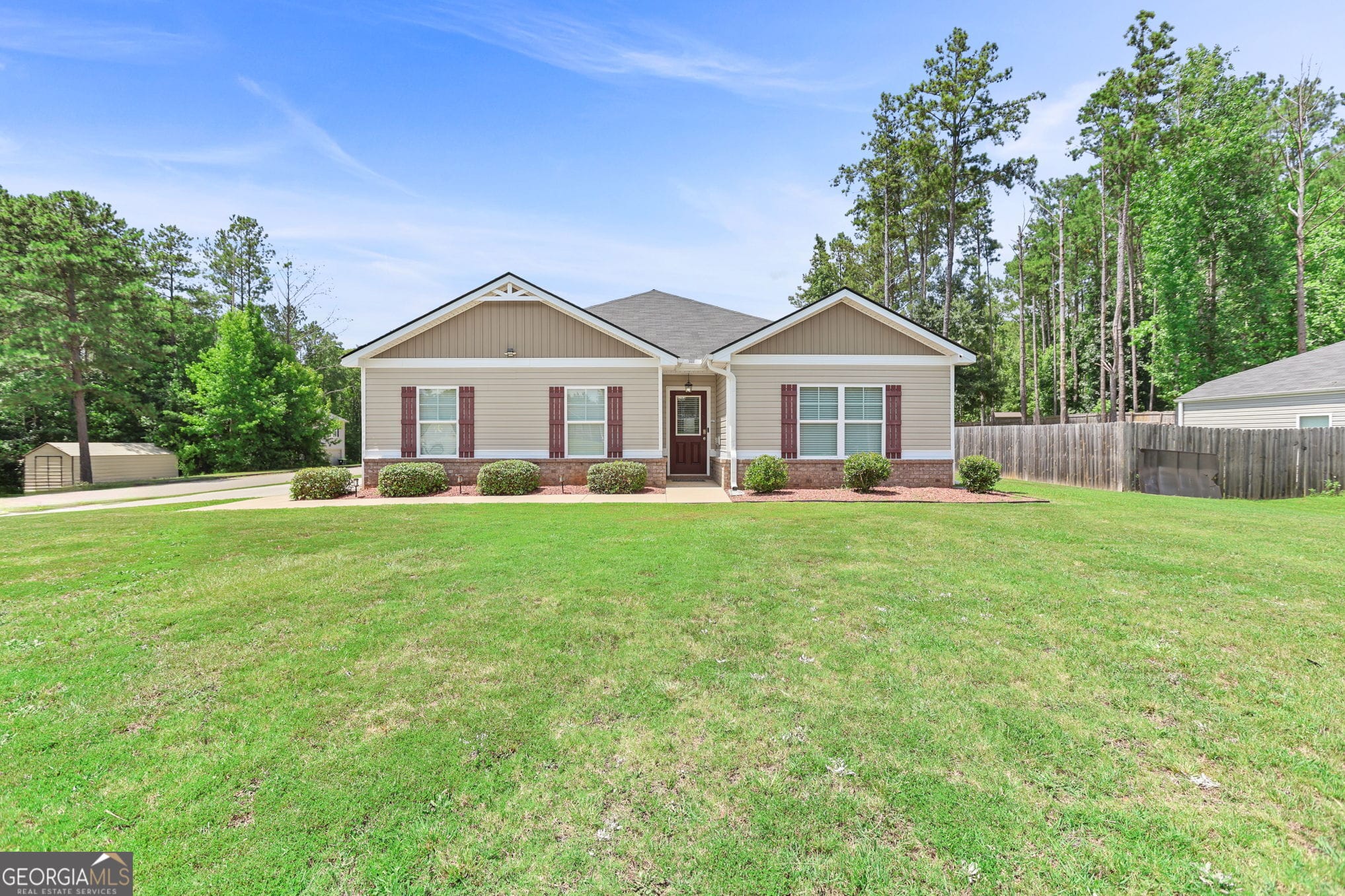 141 North Meadows Ridge Drive, Grantville, GA, 30220