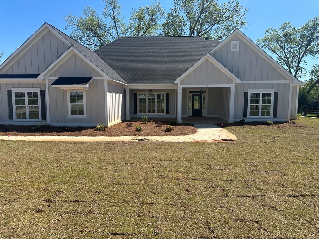 176 Belmont Dr, Leesburg, GA 31763