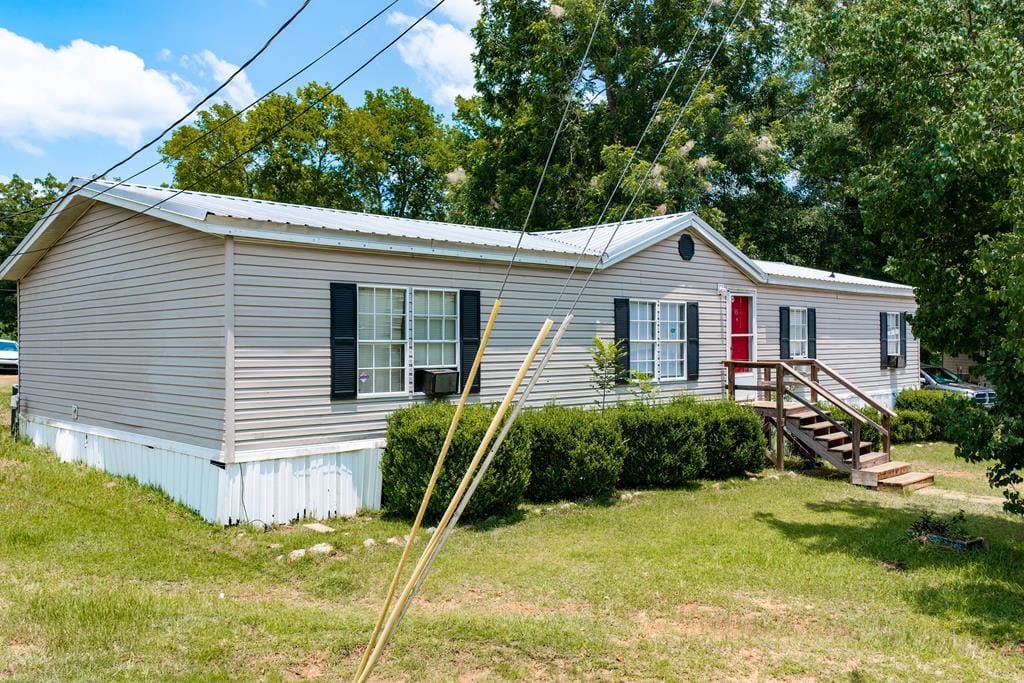 45 Brady Dr, Blakely, GA 39823