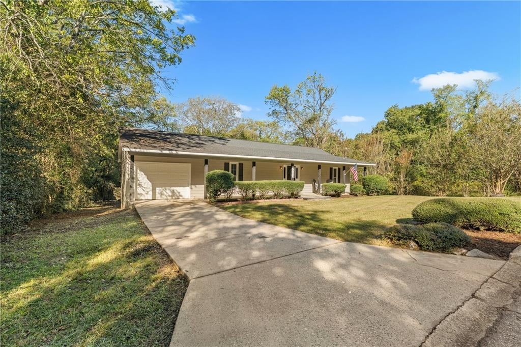 2105 12th Ave, Phenix City, AL 36867