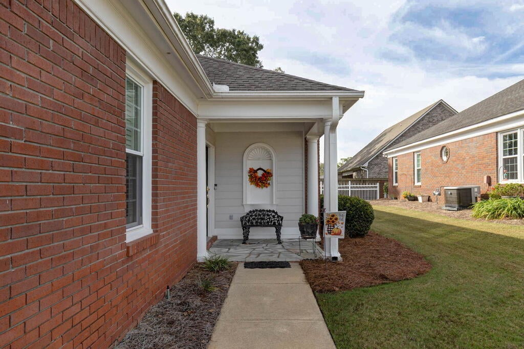 1601 Autumn Leaf Ln Unit B, Phenix City, AL 36867