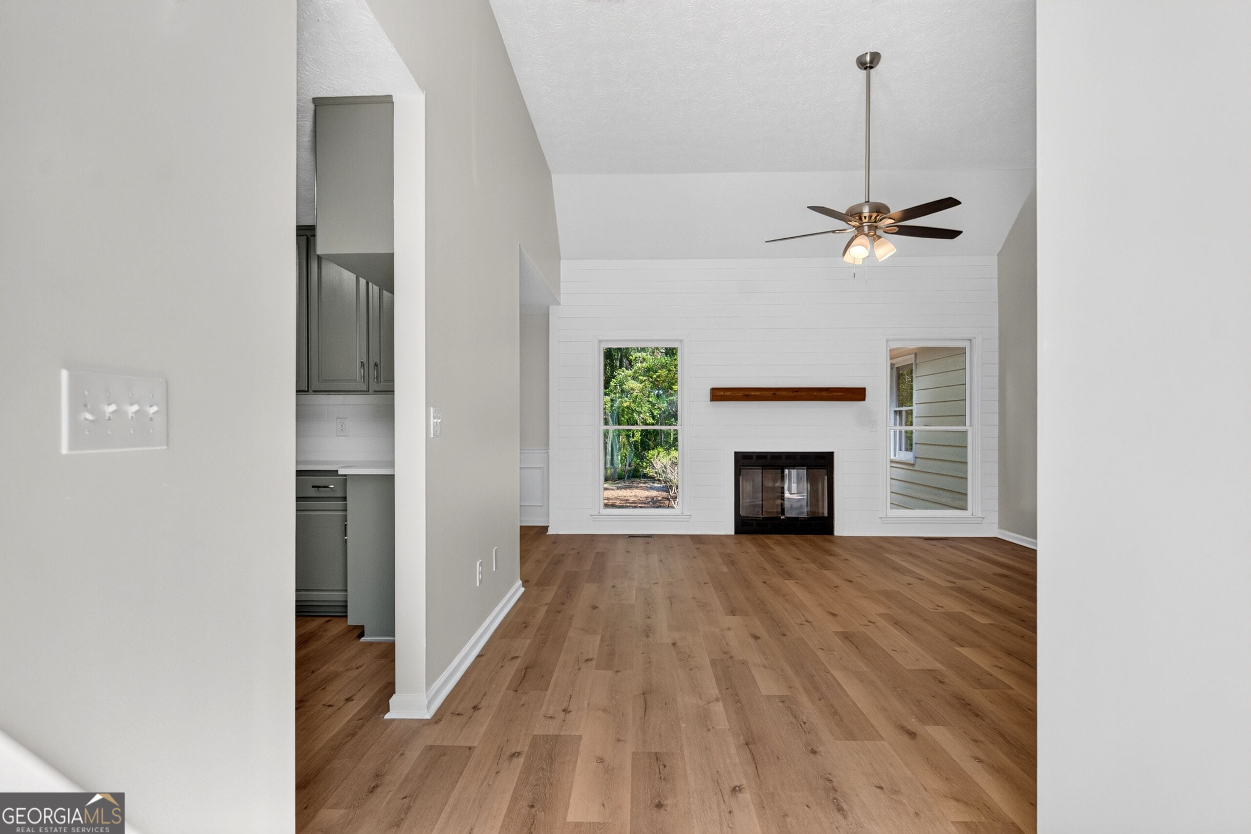 103 Bridlewood Dr, LaGrange, GA 30240