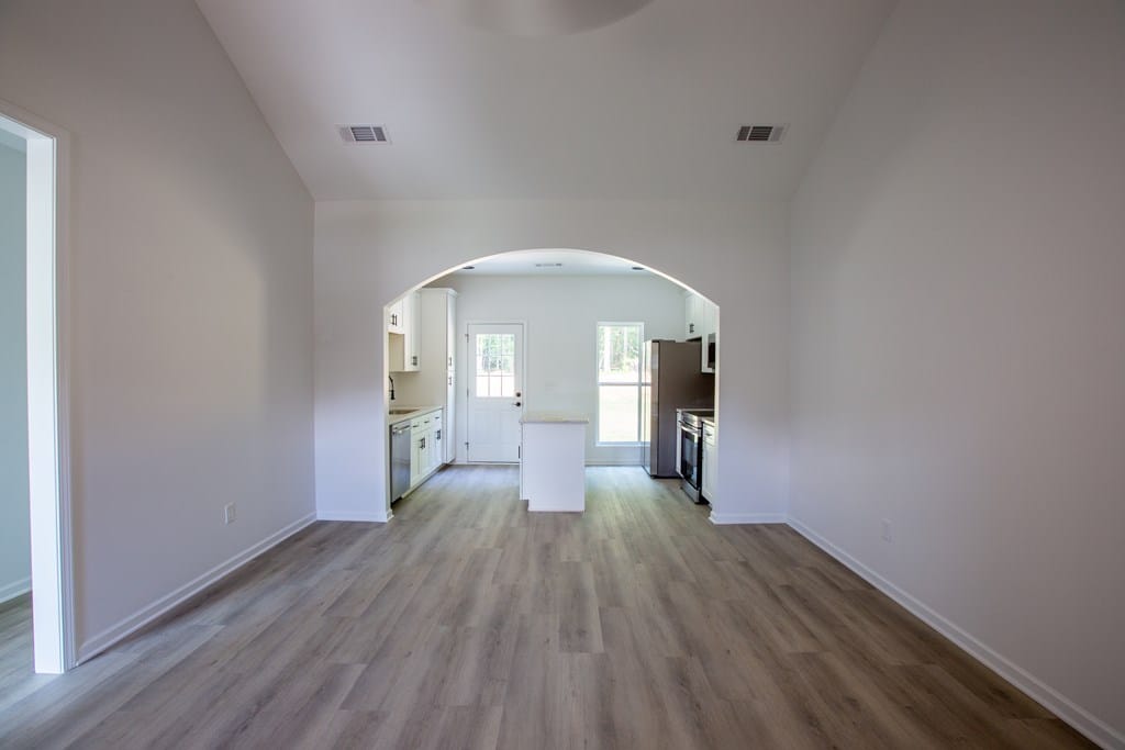 61 R C Allen Dr, Columbus, GA 31907