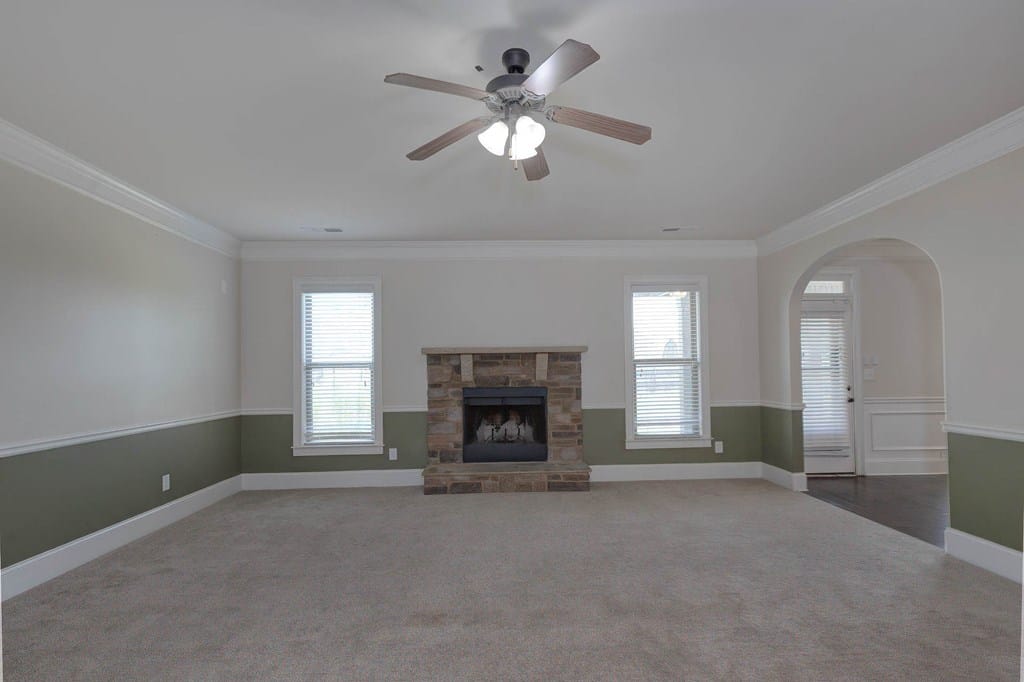 32 Caen Dr, Fort Mitchell, AL 36856