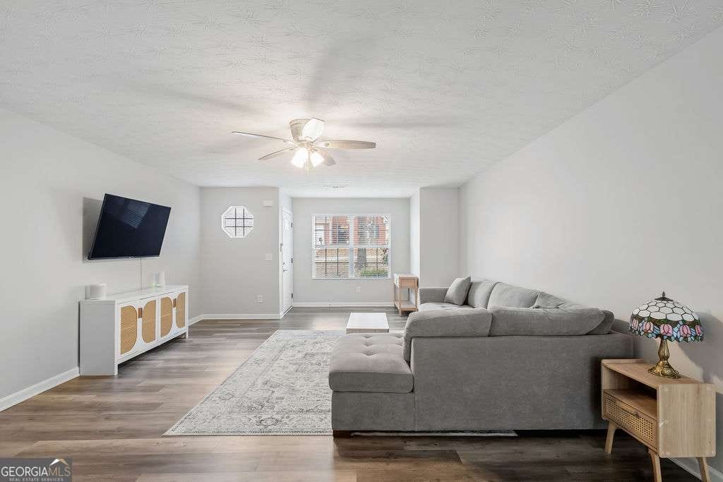 59 Belmont Park Dr, Newnan, GA 30263