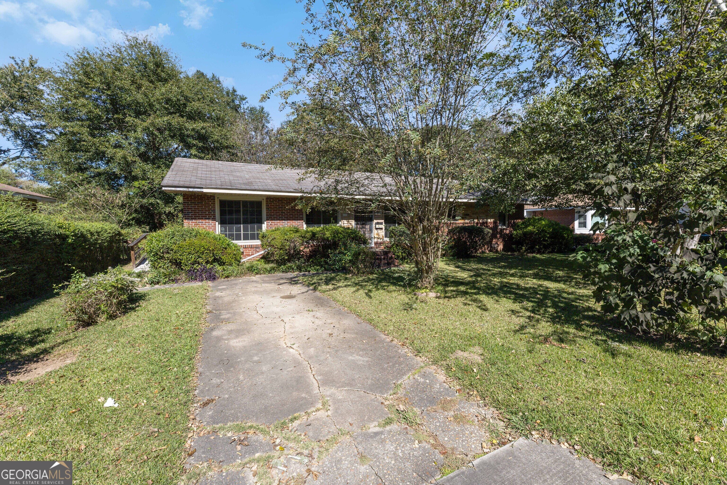 3017 Plantation Rd, Columbus, GA 31903