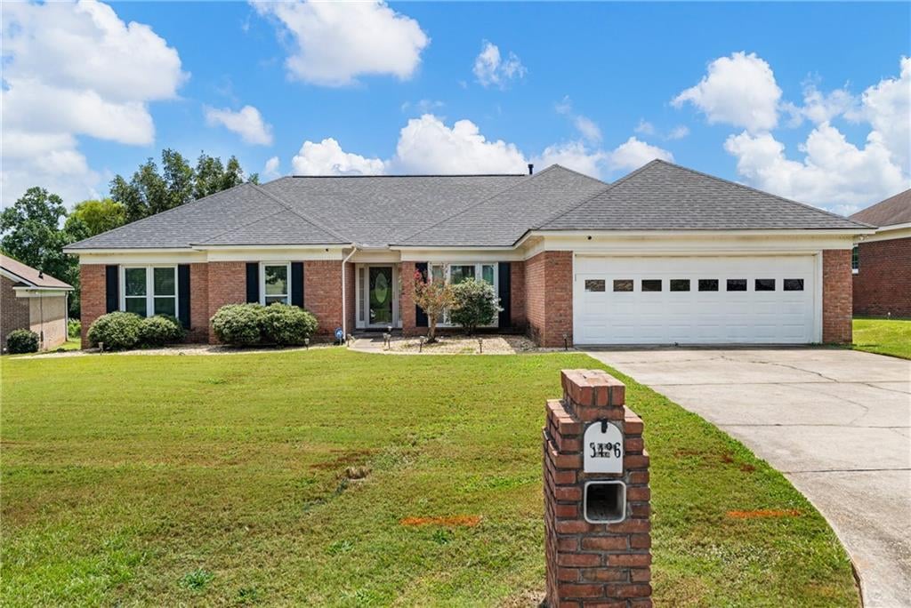 5486 Chatham Woods Dr, Columbus, GA 31907