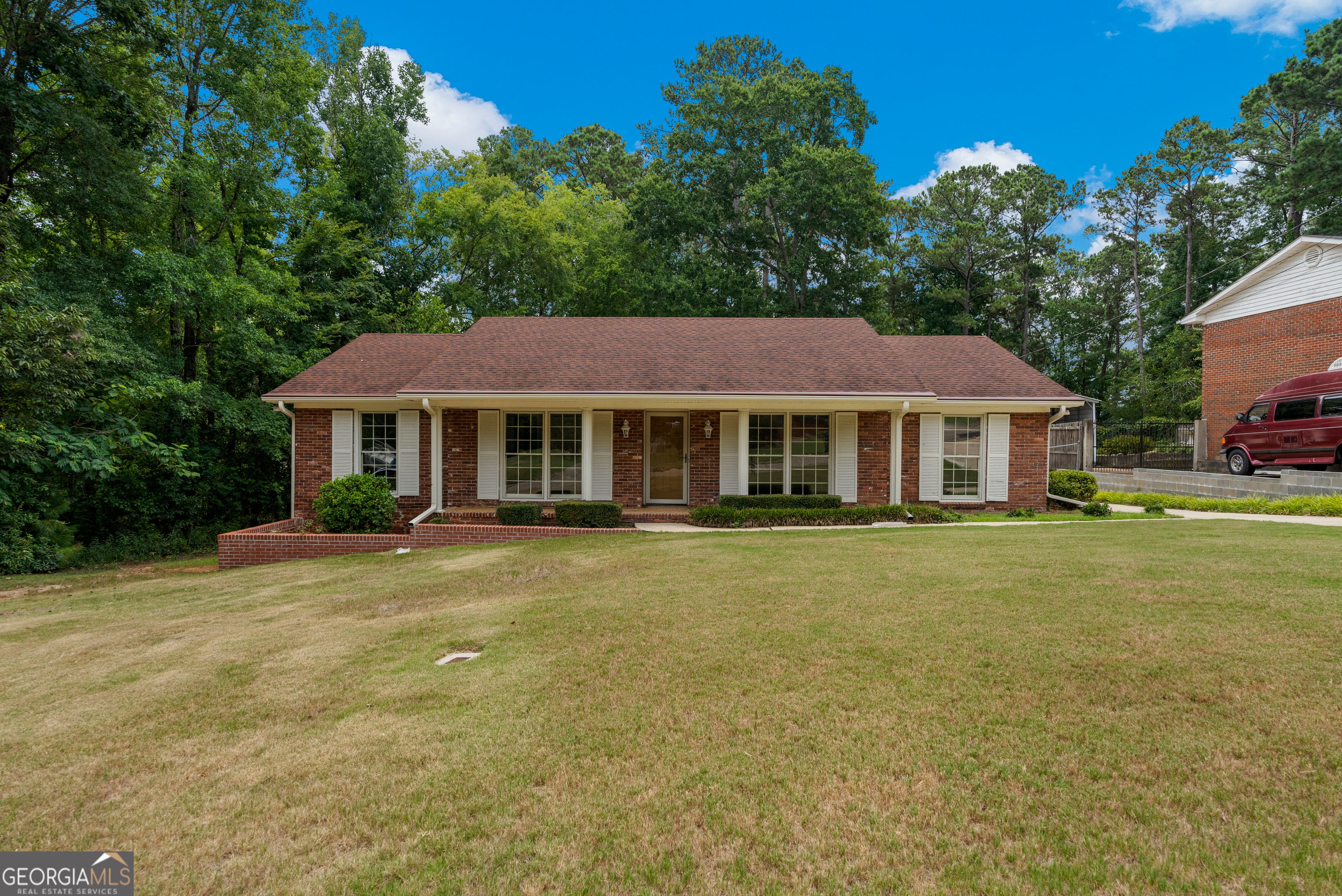 3310 7th Ave, Phenix City, AL 36867