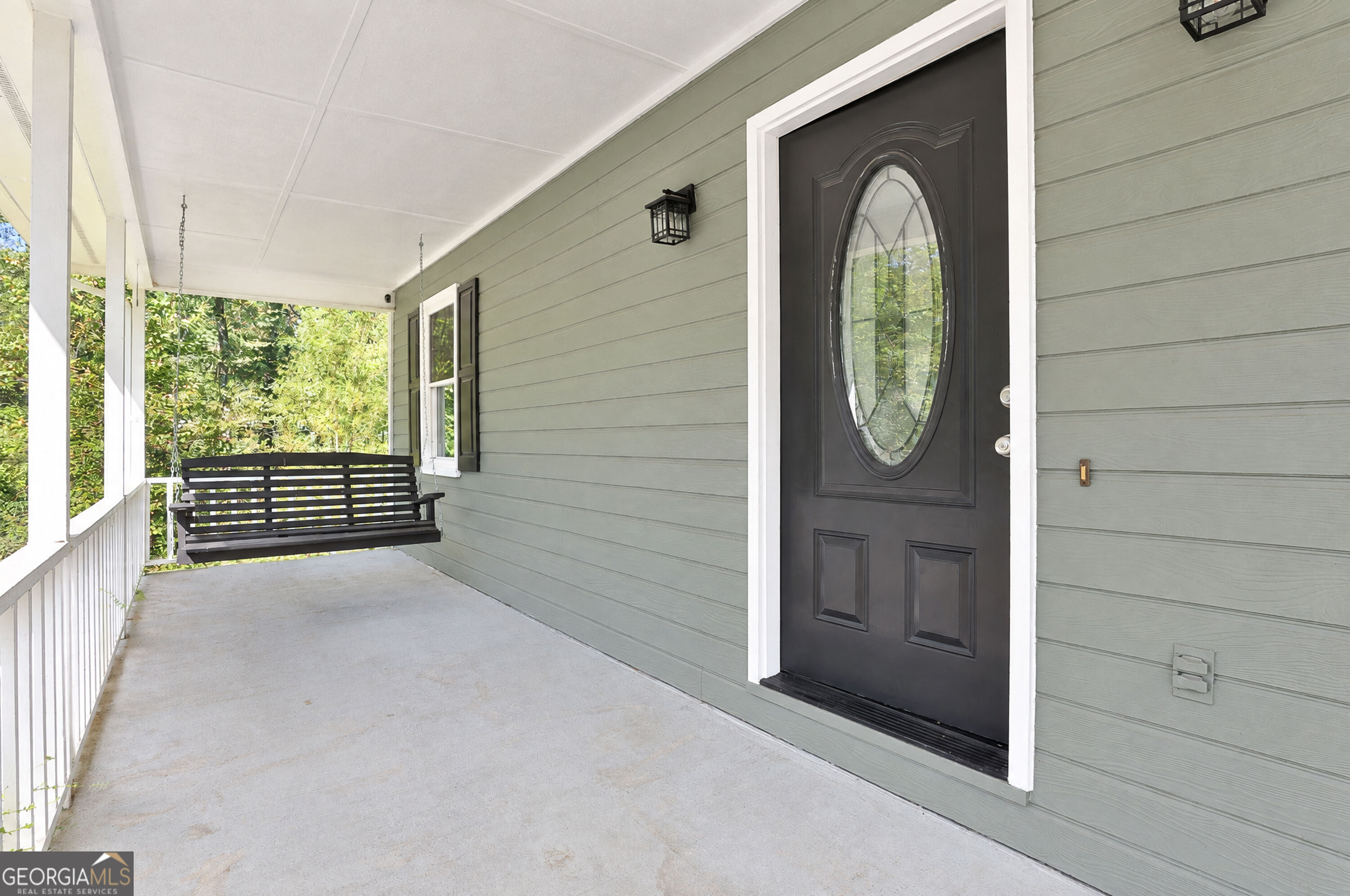 279 Plantation Dr, Newnan, GA 30263