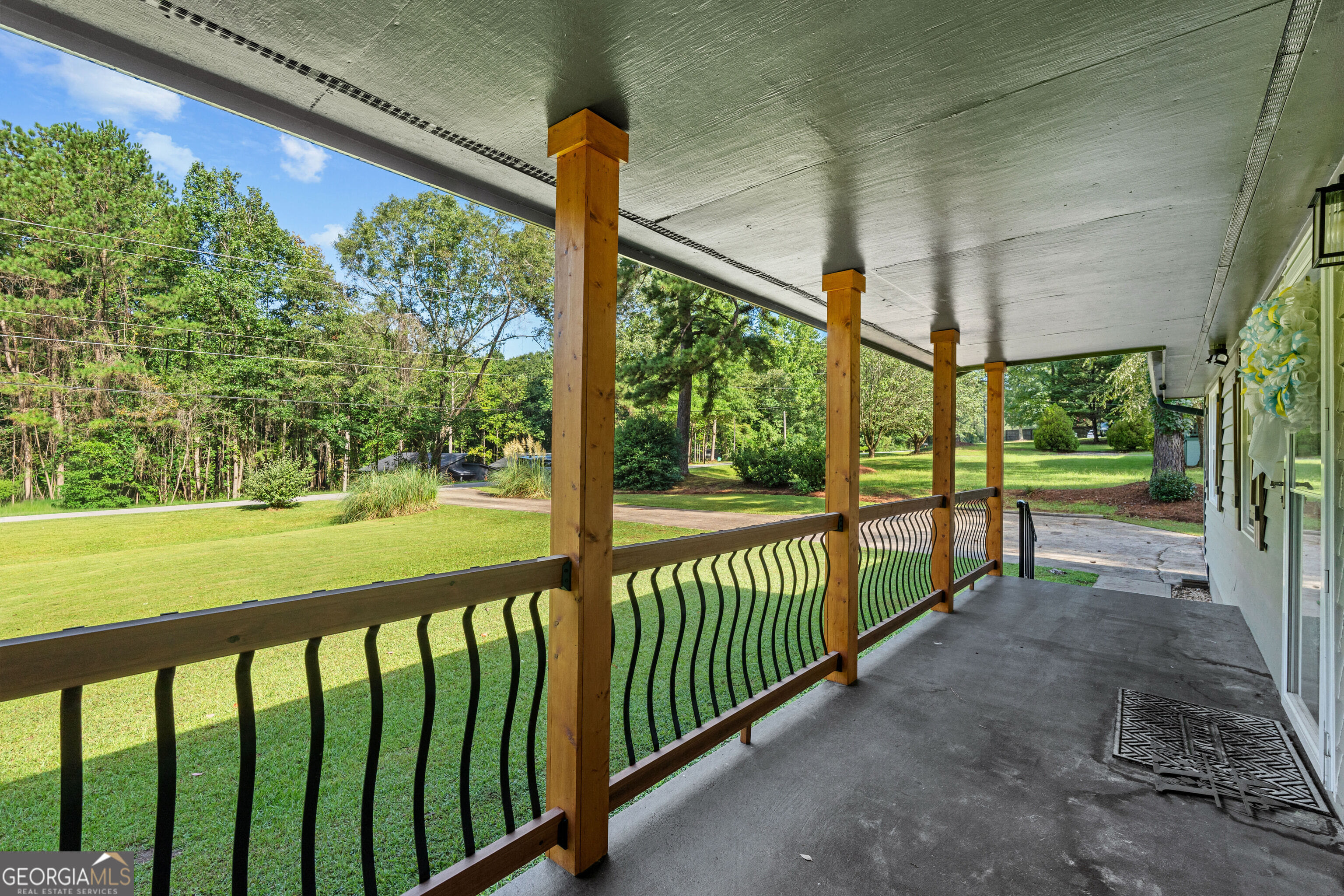 147 Lincoln St, Hogansville, GA 30230