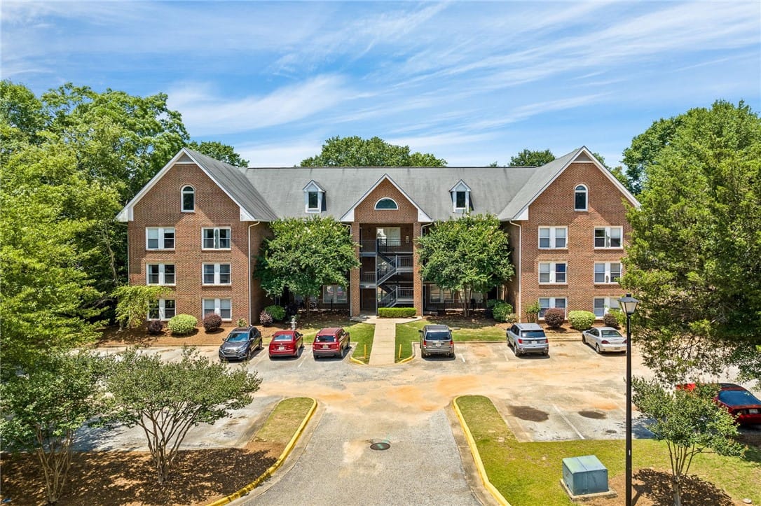 427 HARPER #7, Auburn, AL, 36830