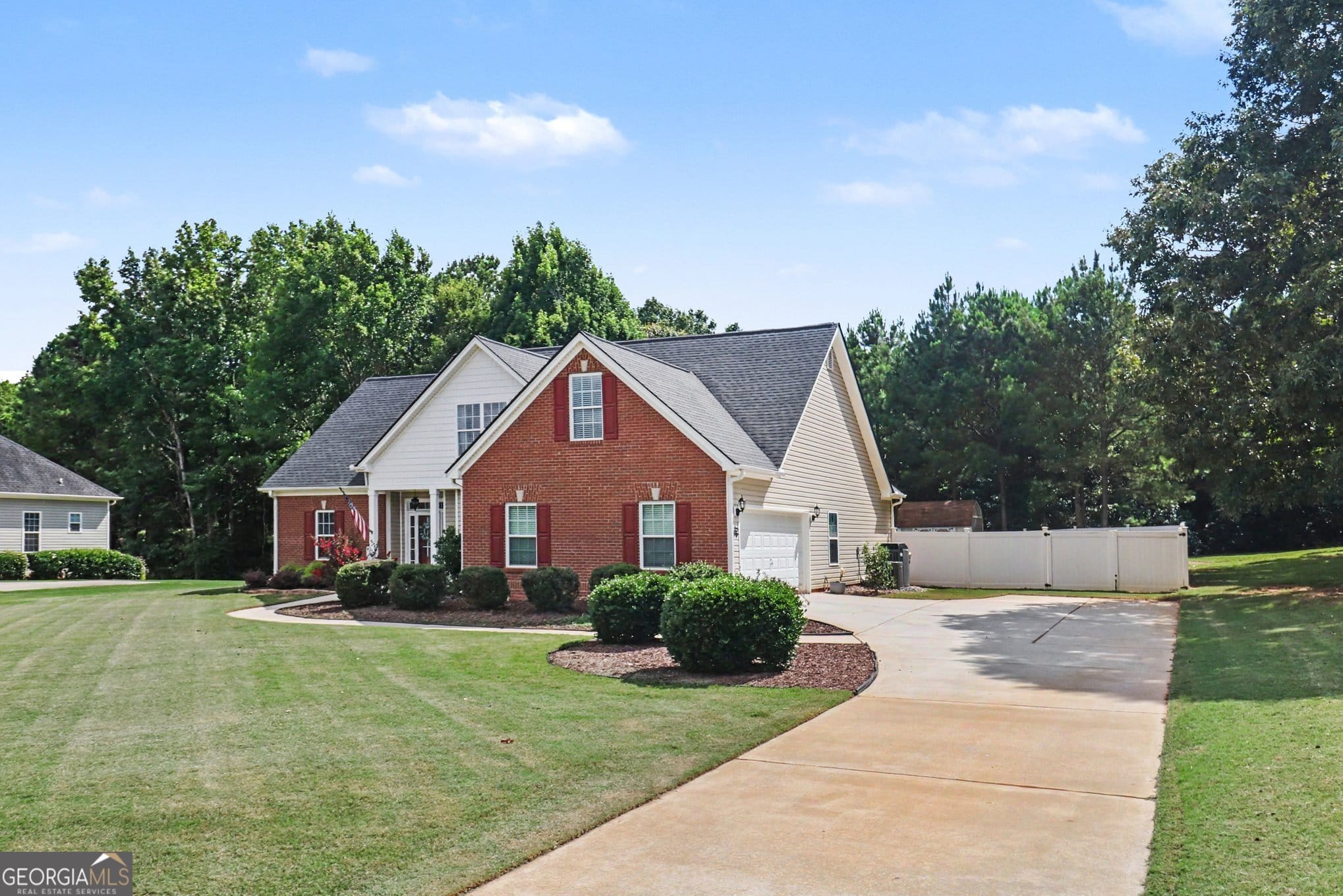 61 Mount Moriah Dr, Senoia, GA 30276