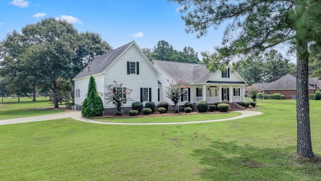 134 Loblolly Ln, Albany, GA 31721