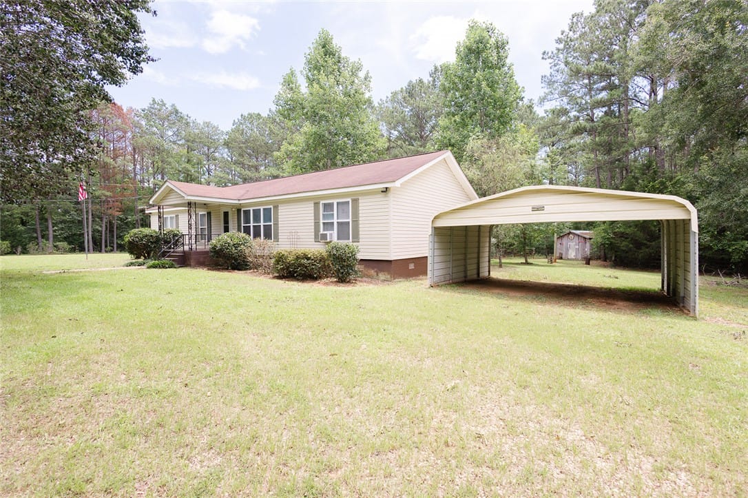 3499 Co Rd 388, Valley, AL 36854